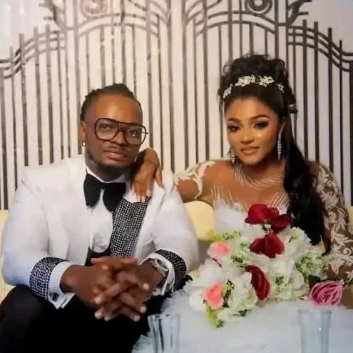 BBNaija: Kellyrae’s wedding photo with wife, Kassia resurfaces online