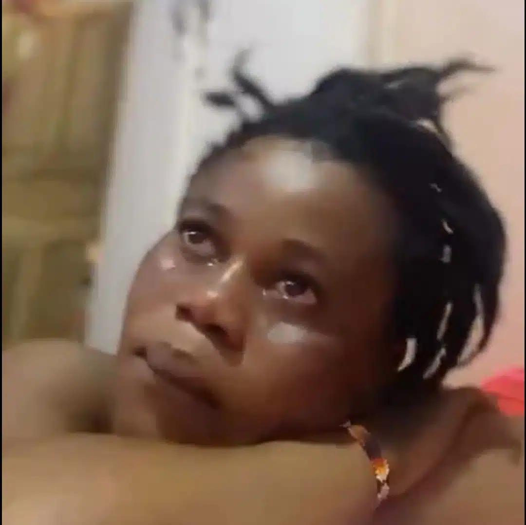 Ghanaian lady in tears as beloved pet passes away