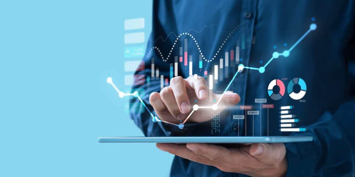 How Does Upside Potential Affect Investment Decisions?