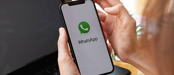 48-year-old husband hacks wife's WhatsApp, discovers 2-year secret affair and evil plot against his kids