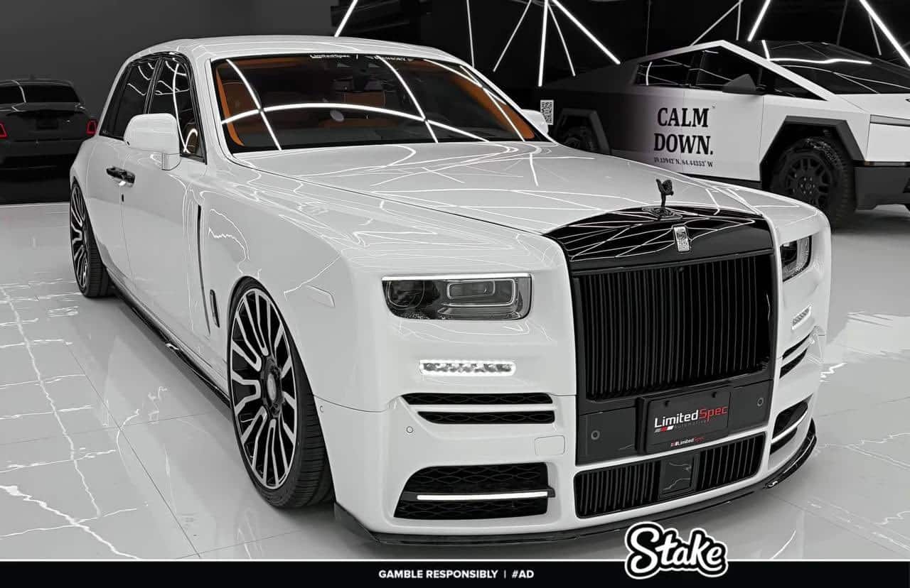 Davido reportedly set to acquire a Rolls-Royce Phantom