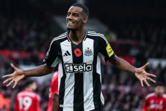 Newcastle place £150m price tag on Alexander Isak amid Arsenal interest