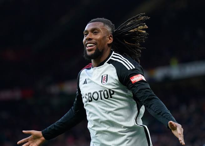 EPL: Alex Iwobi praised for role in Fulham's second goal against Liverpool