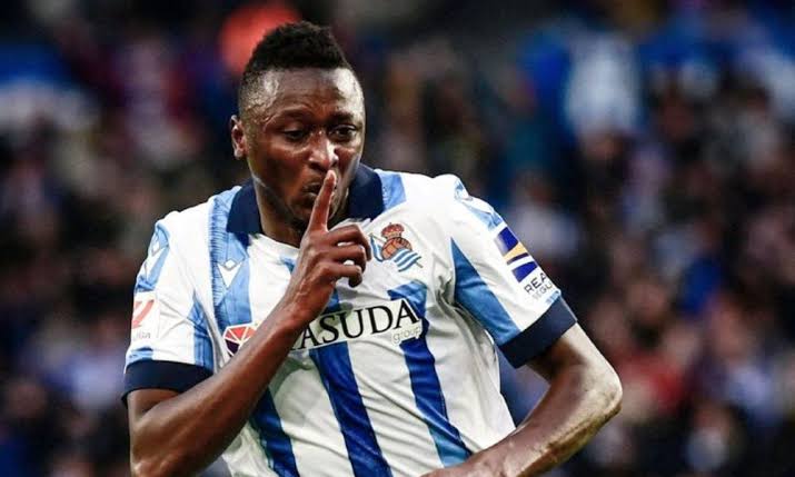 Sadiq offered to La Liga rivals amid limited game time at Real Sociedad