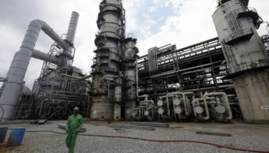 Warri refinery: Marketers hint at cut of petrol price