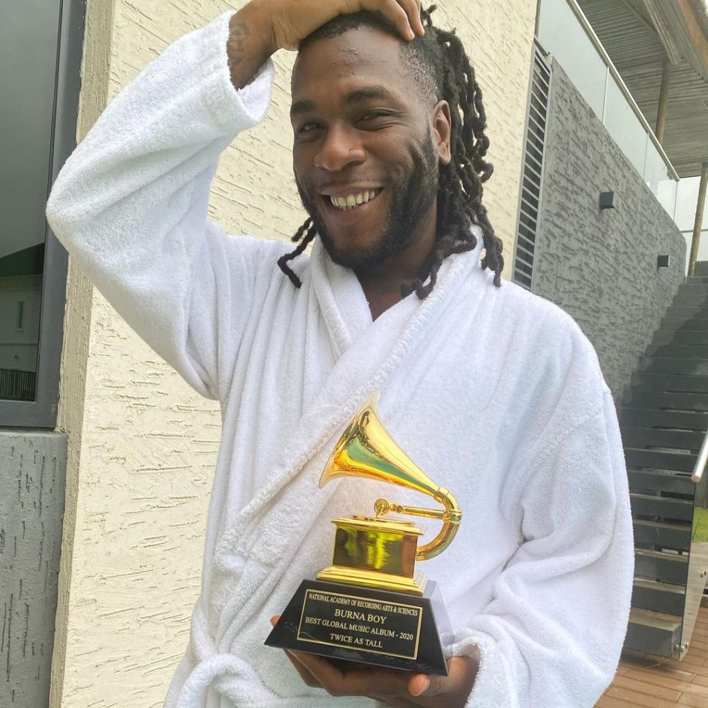 "Shebi na you be African princess; only you rush bend down collect Grammy" - Cubana Chief Priest to Burna Boy 