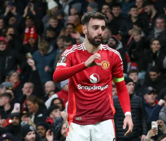 Bruno Fernandes challenges Man United teammates to step up after Amorim’s criticism