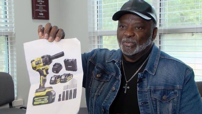 Man orders drilling machine online, receives printed image instead