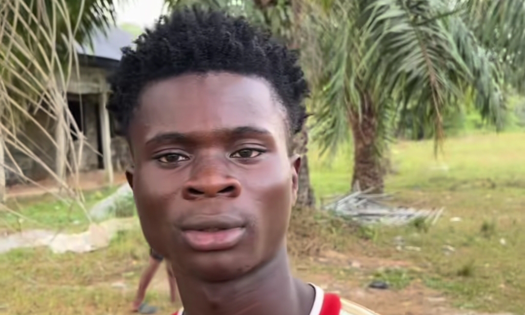 Video of Bukayo Saka's lookalike in Arsenal jersey takes social media by storm