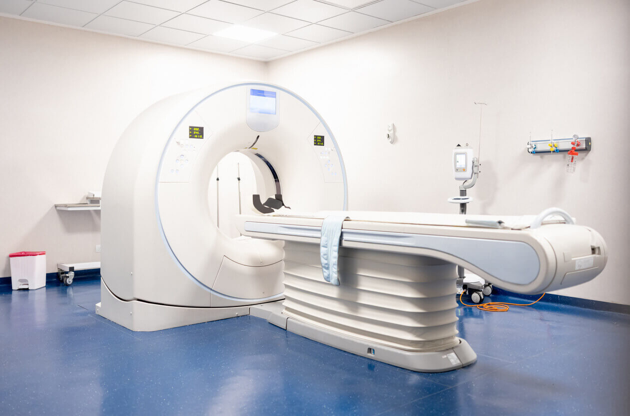 Woman suffers major injuries after 'mistakenly' wearing a sex toy to an MRI scan