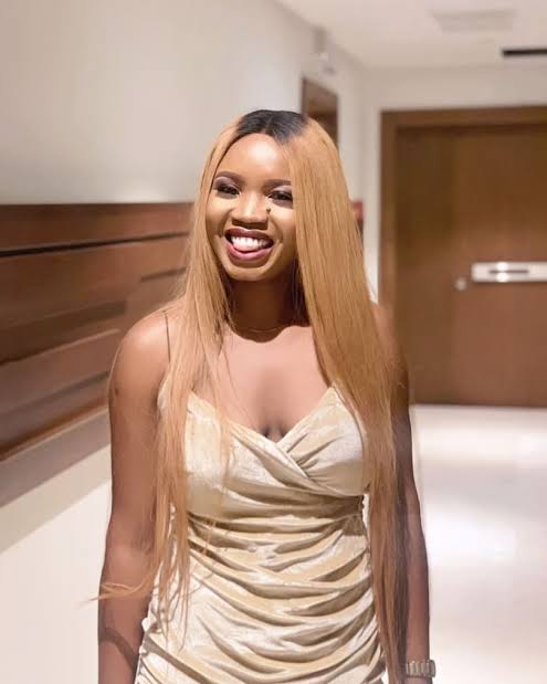 I waited for Wizkid in the bathroom” – Tomama shares crazy move she made just to speak with singer