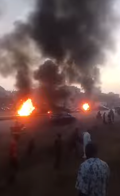 Chaos in Abuja as petrol tanker explodes at Karu Bridge, over 30 vehicles destroyed 