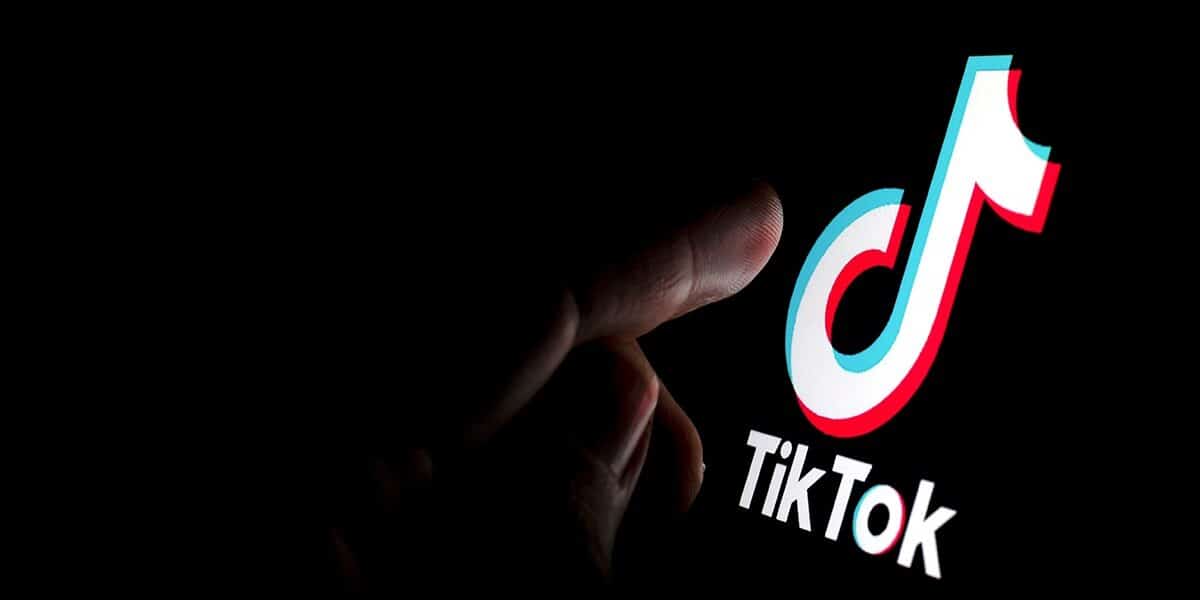 TikTok sale heats up: Amazon and OnlyFans founder make surprise bids