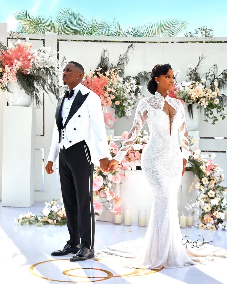 Life coach, Solomon Buchi has advised women to desist from getting pressure because of the lavish wedding of Priscilla Ojo and her husband.